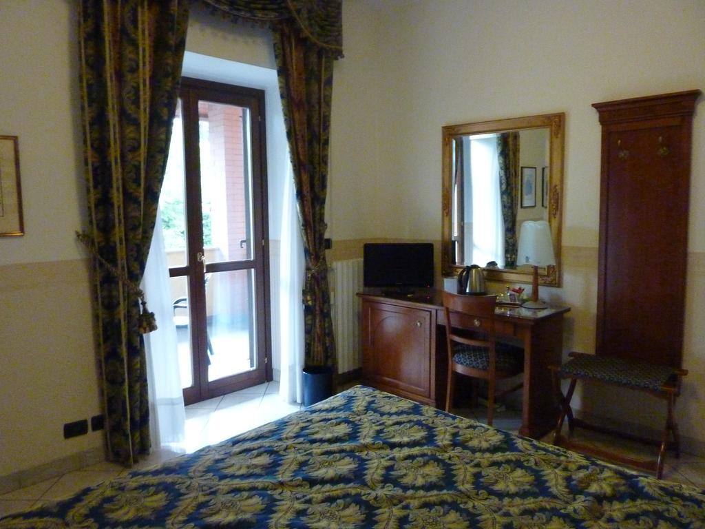Hotel Belvedere تورينو الغرفة الصورة